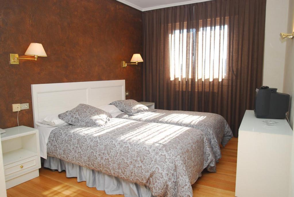Hotel Iguarena Ezcaray Phòng bức ảnh